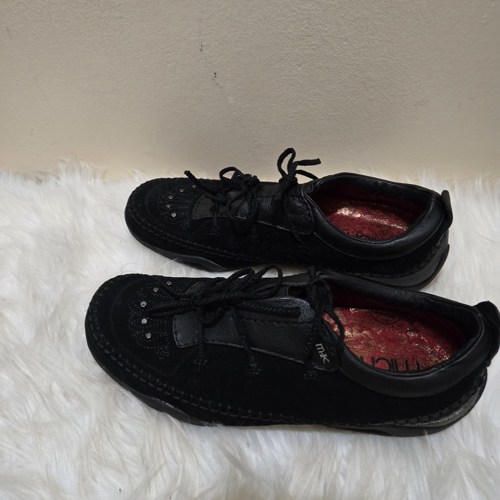 Michelle.K shoes sneaks Black Women's Shoes Size 7.5